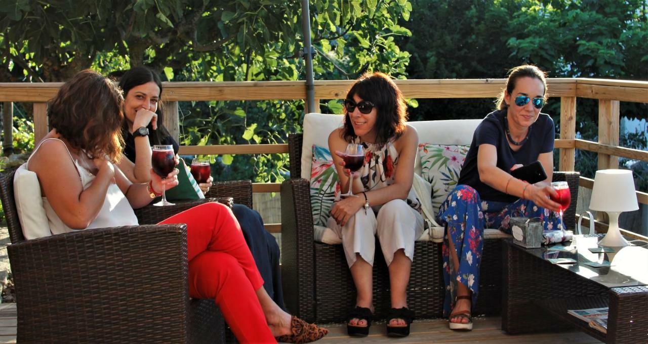 מלון Santa Comba de Rossas Glamping Hills מראה חיצוני תמונה