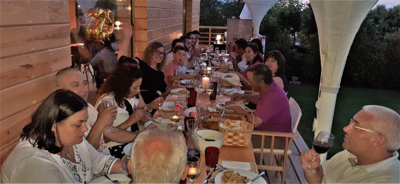 מלון Santa Comba de Rossas Glamping Hills מראה חיצוני תמונה