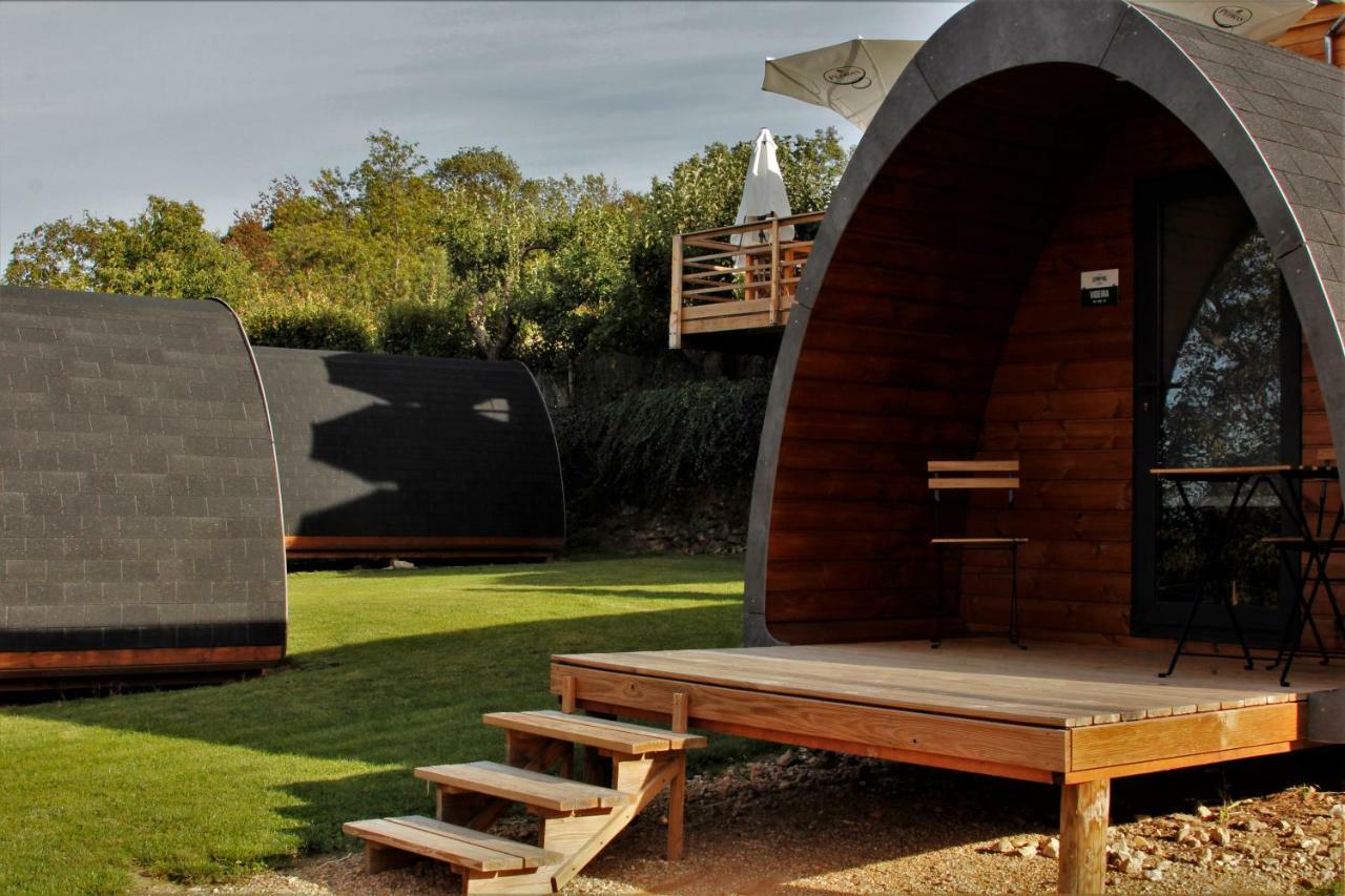 מלון Santa Comba de Rossas Glamping Hills מראה חיצוני תמונה