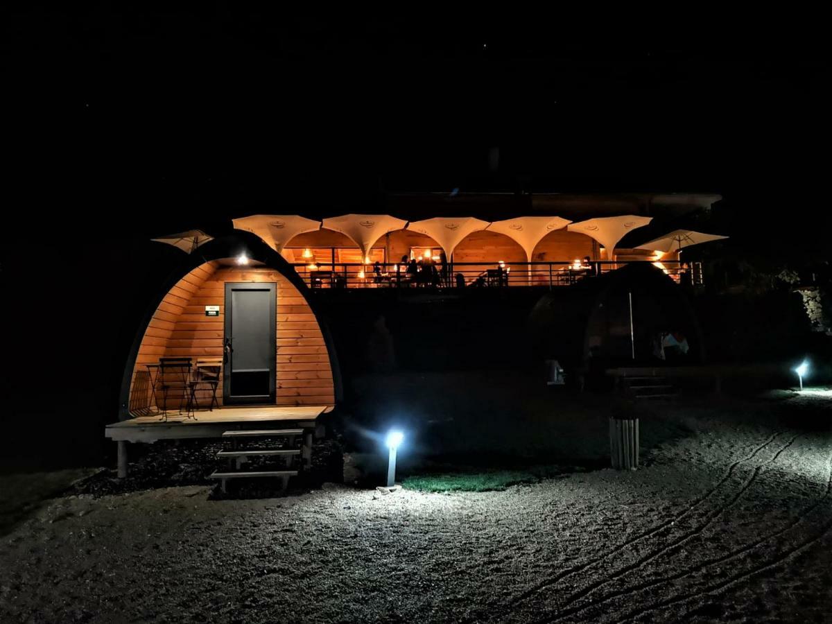 מלון Santa Comba de Rossas Glamping Hills מראה חיצוני תמונה